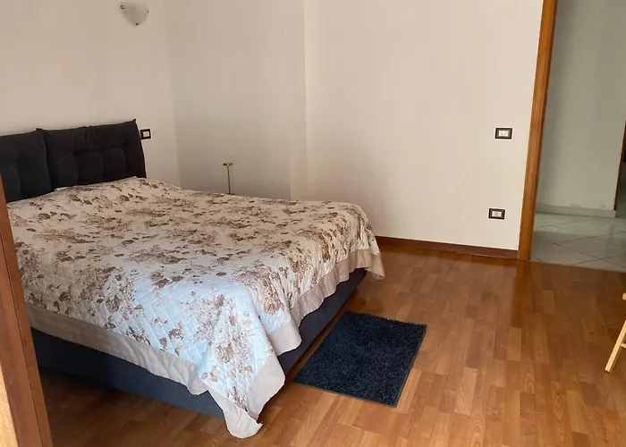 4Routes House