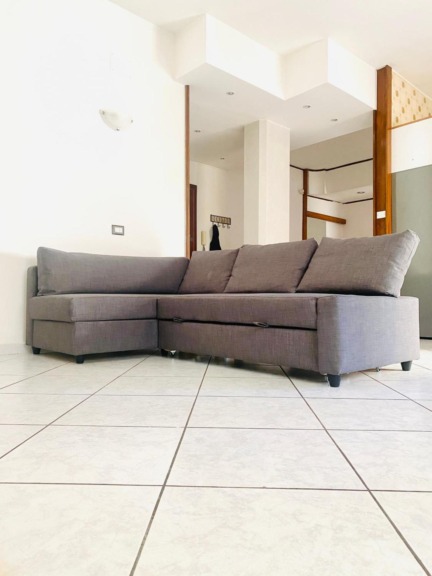 Apartment 4routes House